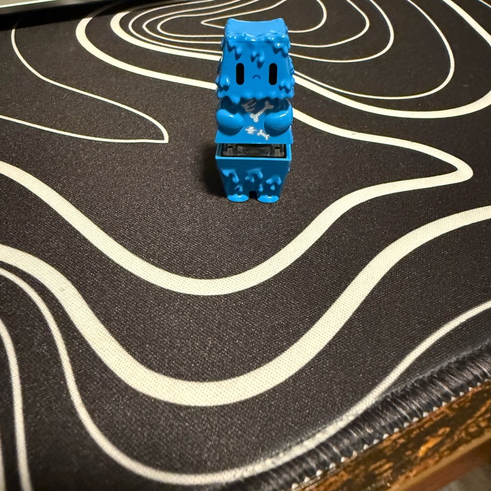 Unboxed Tap Cap Blue Slime Guy 2nd Drop Lacy x Clix